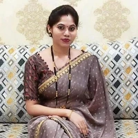 Radhika Malhotra(FL Mom)