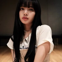 Lisa (irmã do Taehyung)