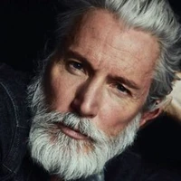 Lucas Windsor abuelo de Alexandra