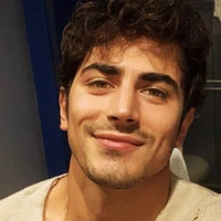 Vihaan De Luca (ml brother/ fl bff)