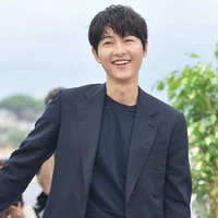 Song Joong Ki / Bully