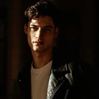 Enzo Caruso