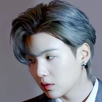 Kim Suga