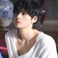 KIM TAEHYUNG/REAR OMEGA