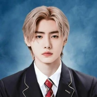 Lucas >teman sekelas<