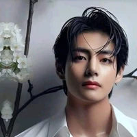 Kim Taehyung ( Pure Blood Alpha)