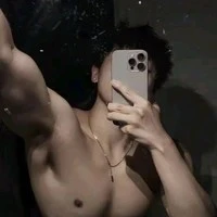 ไวท์//มือขวา