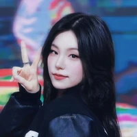hwang yeji