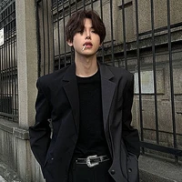 Noah โนอา (เพื่อนพระเอก)