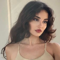 Sienna Ravenwood ( fl mother )