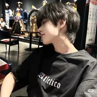 ฟ้าคราม [ เพื่อนของนายเอก ]