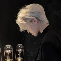 สือซิน [ คู่หมั้นของฉานเยวี่ย🪨 ]