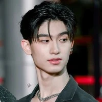 มอส(รุ่นพี่น.อ)