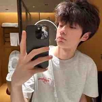 คิว(น้องชายคิม)