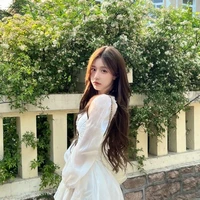 เเอนนา(พี่สาวน.อ)​