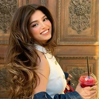 Aarushi Kapoor /FL