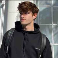 AAron Jomes 