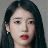 IU(Omega Puro)