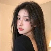 Suji ( Fille de Rosé, oméga, 18 ans )