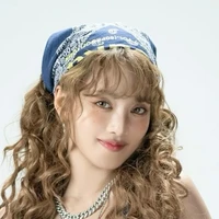 Minie ( 26 ans , oméga)