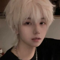 Joey ( 18 ans, oméga)