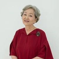 Nenek Rina