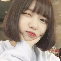 ชะนี 1.//หญิง