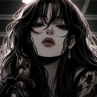 ☆ (Autora)