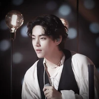 𝐊𝐈𝐌 𝐓𝐀𝐄𝐇𝐘𝐔𝐍𝐆