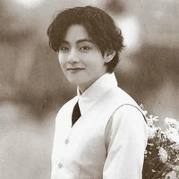 Kim Taehyung (Past)