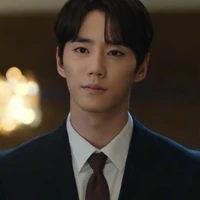 Jeon Gu(jk ex elder brother)