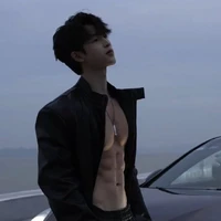 (สายฟ้า)เพื่อนพระเอก☄️