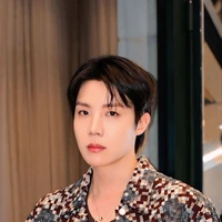 Jhope jungkook Assistant 