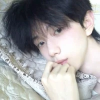 ปลาย✰เพื่ิินนายเอก✰