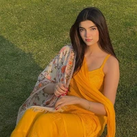 jheel Mehta ( fl bestie/ ml sis)