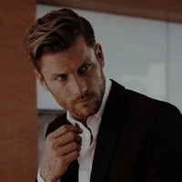 HEROS ELIOT MADDOX DECKER