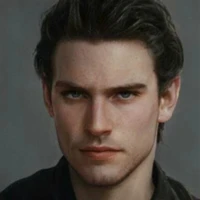 Edward Hills