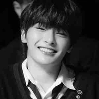🍓£Jeon Jeogin£🍓
