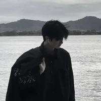เเดง