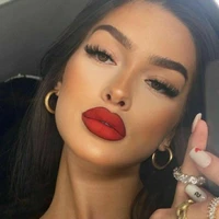 sarai(23 años)