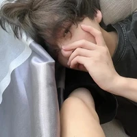 กลิ่น{นอ.}