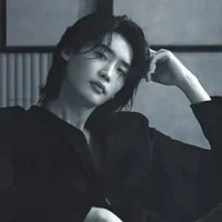 kim jong-suk