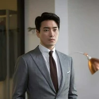 อชิระ (พ่อนายเอก)