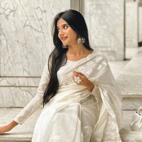 Sirisha rathore [fl elder sister]