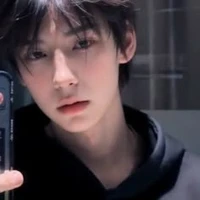 ออกัส💫
