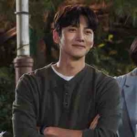 Kim Jaebin(Alpha/ Tae’s appa)