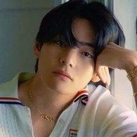 taehyung amg/jungkook
