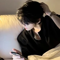 โทมัส(เพื่อนพ.อ+หน้ารองชาย)