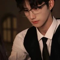 แคสเปอร์🔥⚡-รองประธาน
