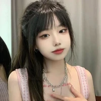 ลิสา(รองเลขา)